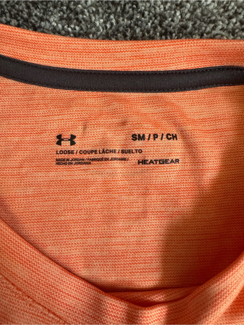 2-pc. Lot Under Armour Heatgear Loose Fit Size Small Athletic Shirts Bundle - Picture 3 of 12